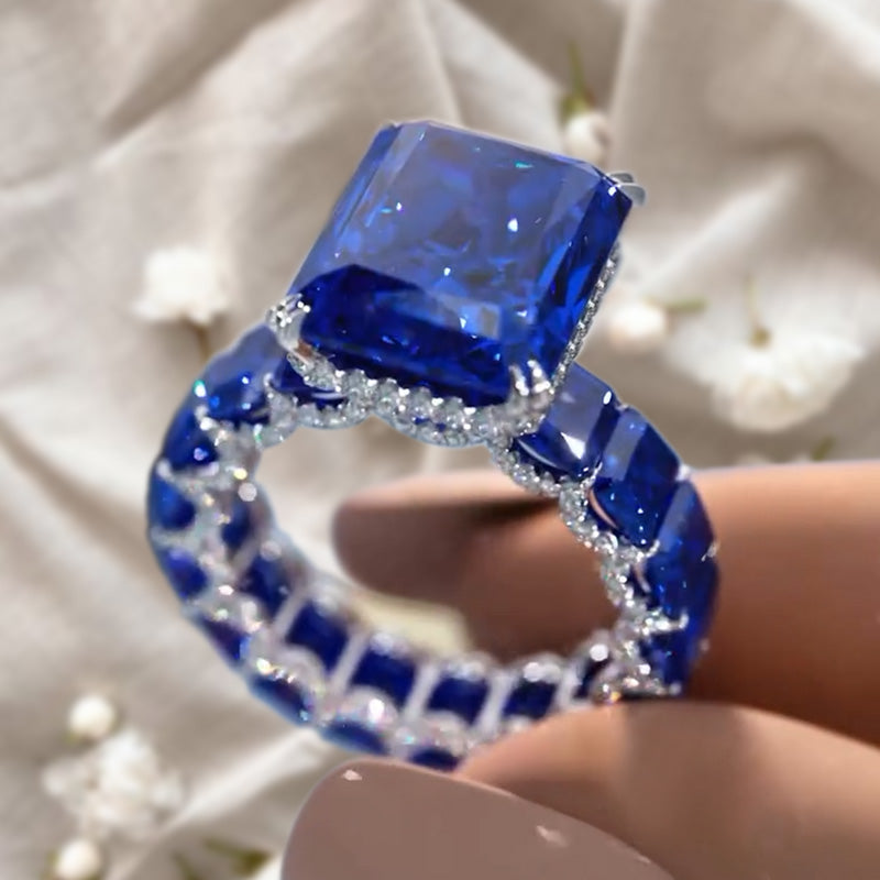 Midnight Majesty Sapphire Ring - Amalfa
