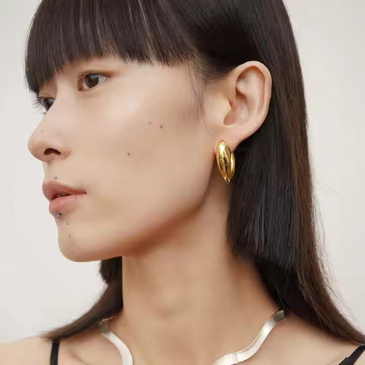 18k Gold hoop Earrings