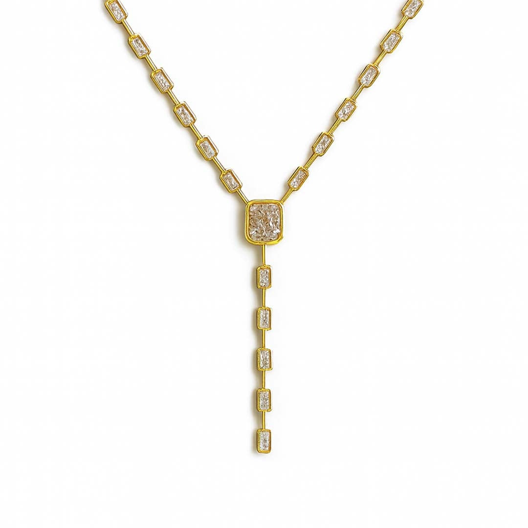 Fashionable necklace