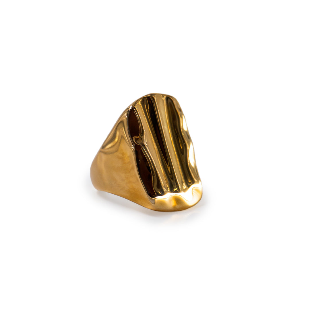 Marisa’s Ripple Gold Ring for Women - Amalfa