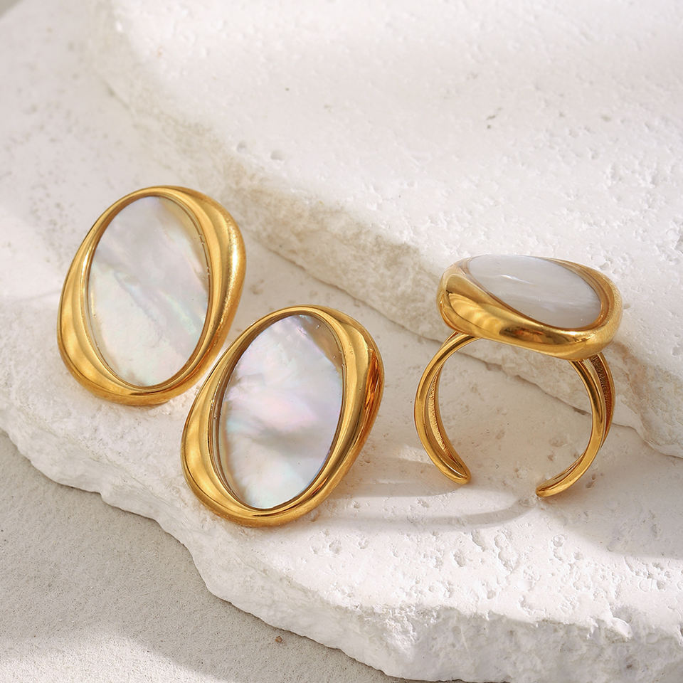 Athena Pearl Statement Ring