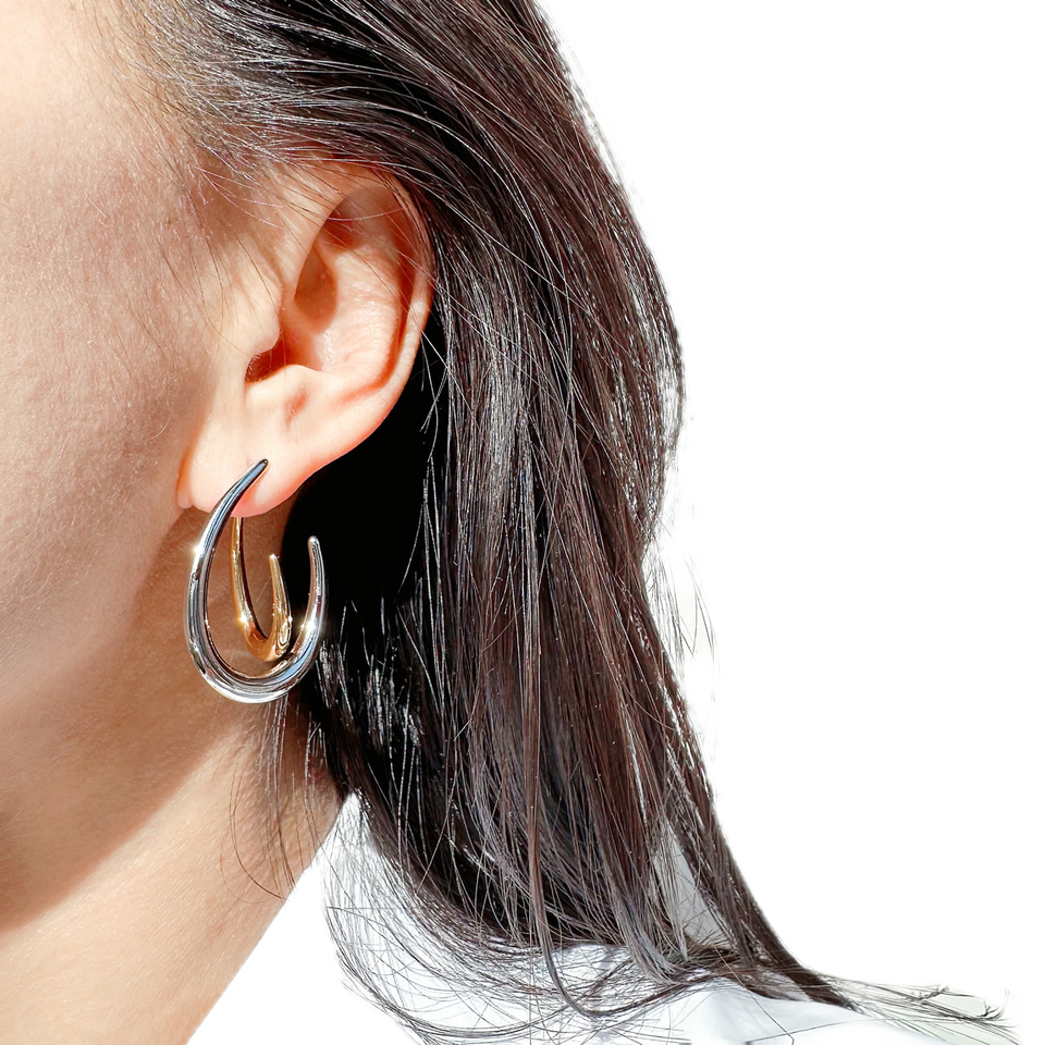 Auri Dual-Tone Sculpted Hoop Earrings