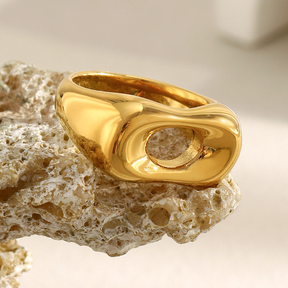 Trendy Hollow Gold Ring
