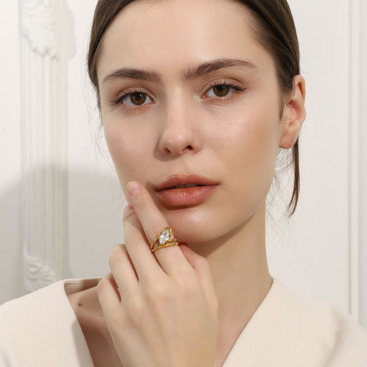 Solitaire Flow Crystal Ring