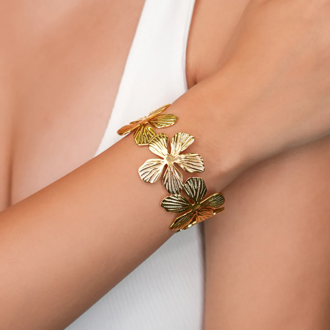 Olivia’s Floral 18k Gold Cuff Bracelet - Amalfa