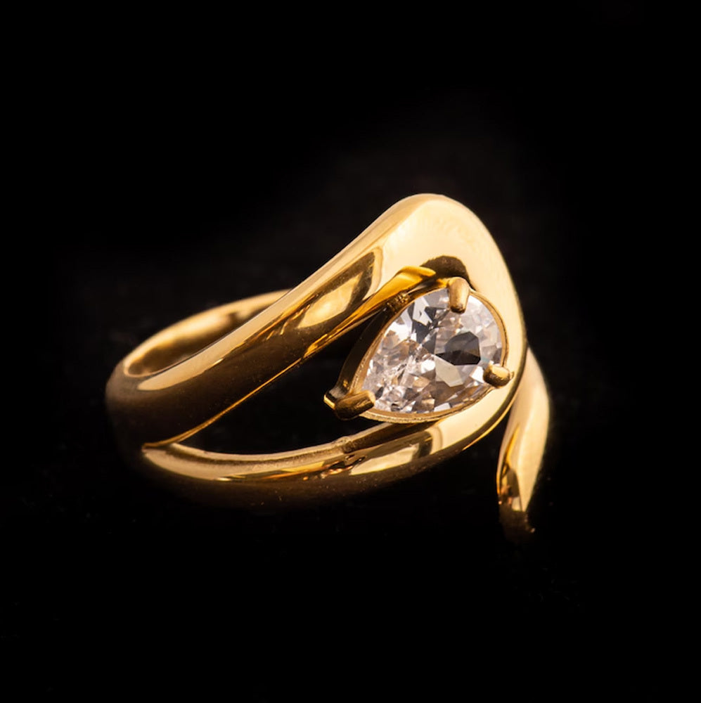 Pear-Cut Swirl Open Gold Ring - Amalfa