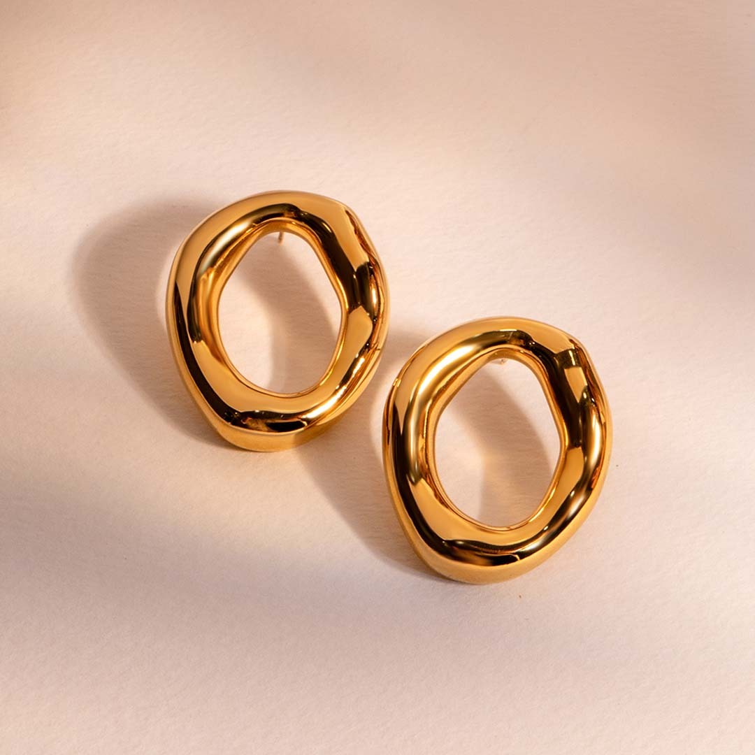 Soft Form Oval Loop Hoops Earrings - Amalfa