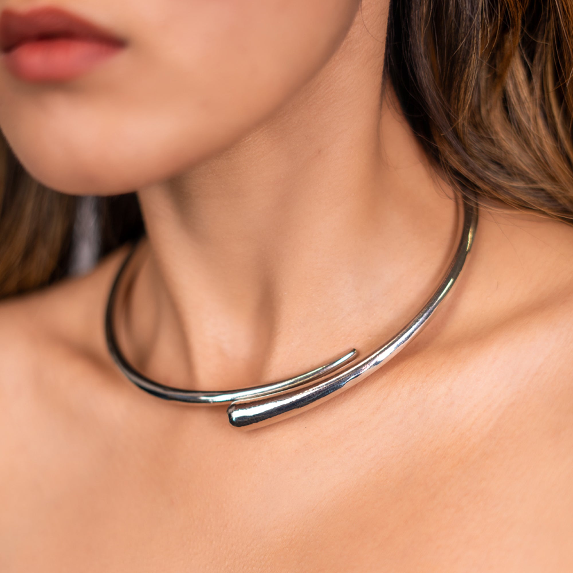 Lily’s Silver Harmony Choker - Amalfa