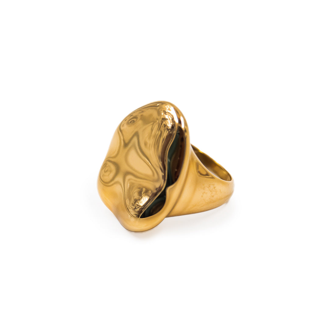 stylish gold ring bold smooth design for women daily wear and office wear jewellery