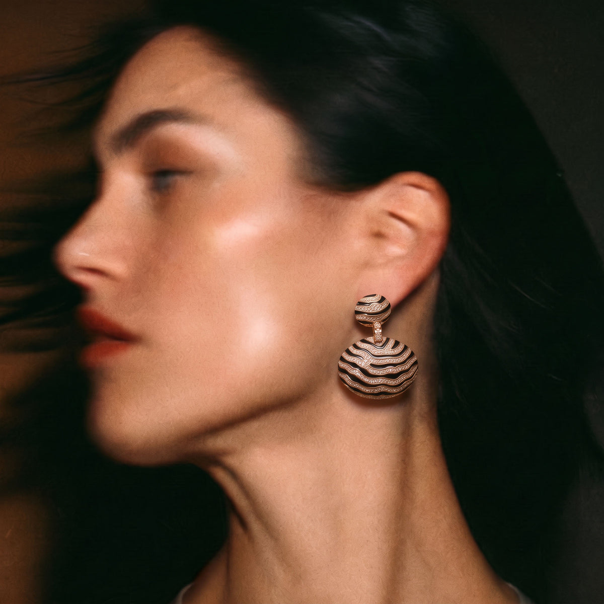 Zarika LuxeTwo-In-One Earrings & Pendant