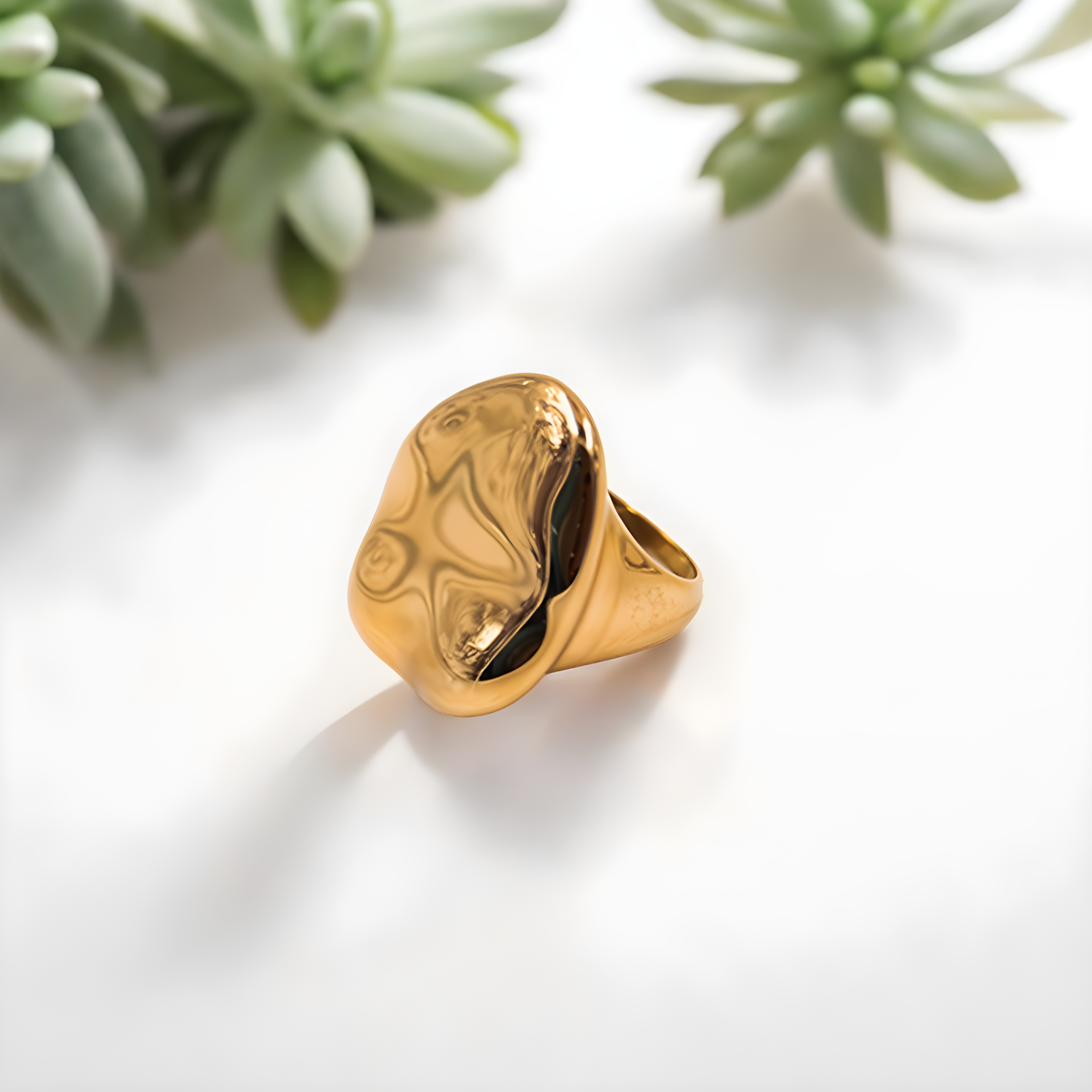 Aurora’s Starburst Gold Ring for Women - Amalfa