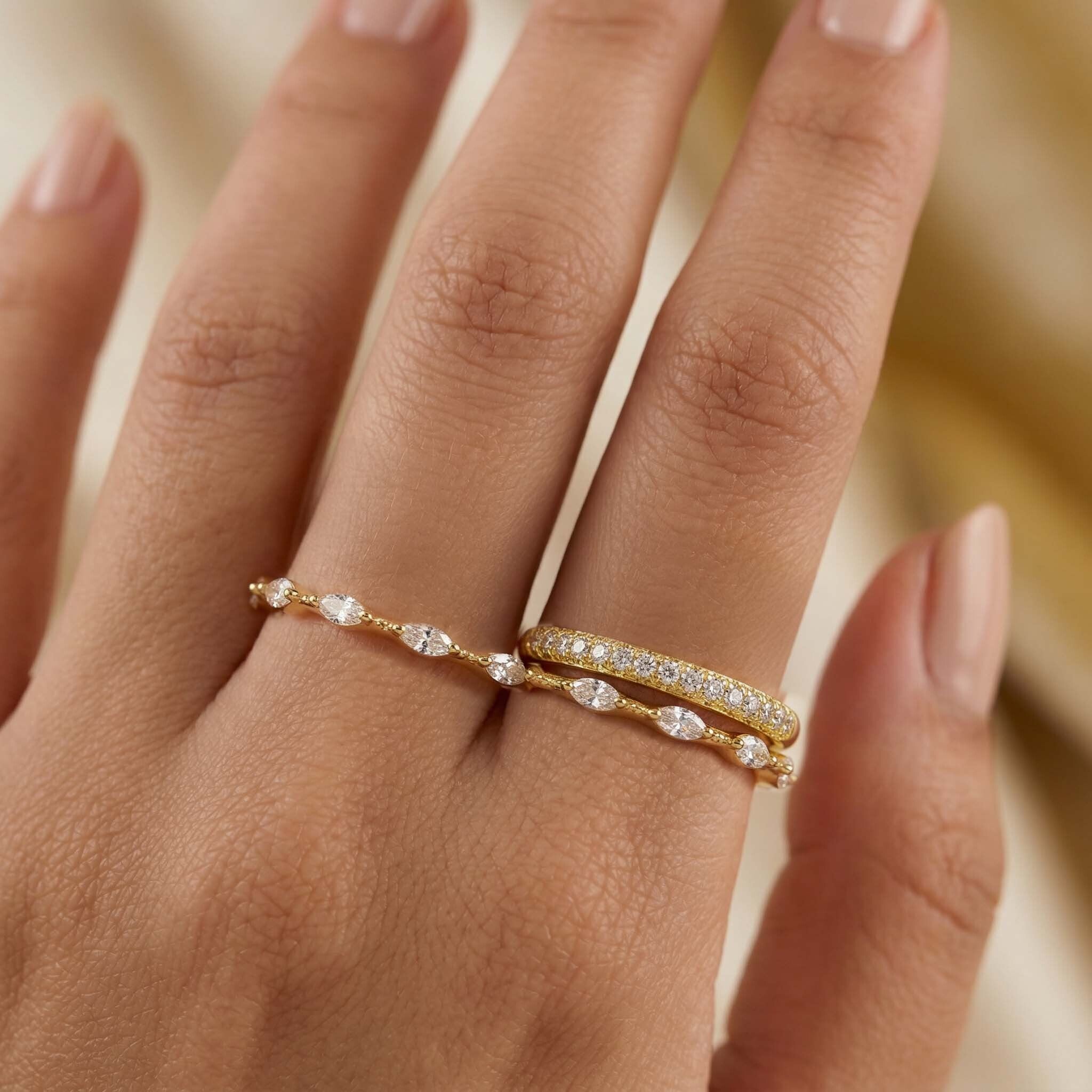 Minimal crystal stacking rings for women – everyday fashion jewellery