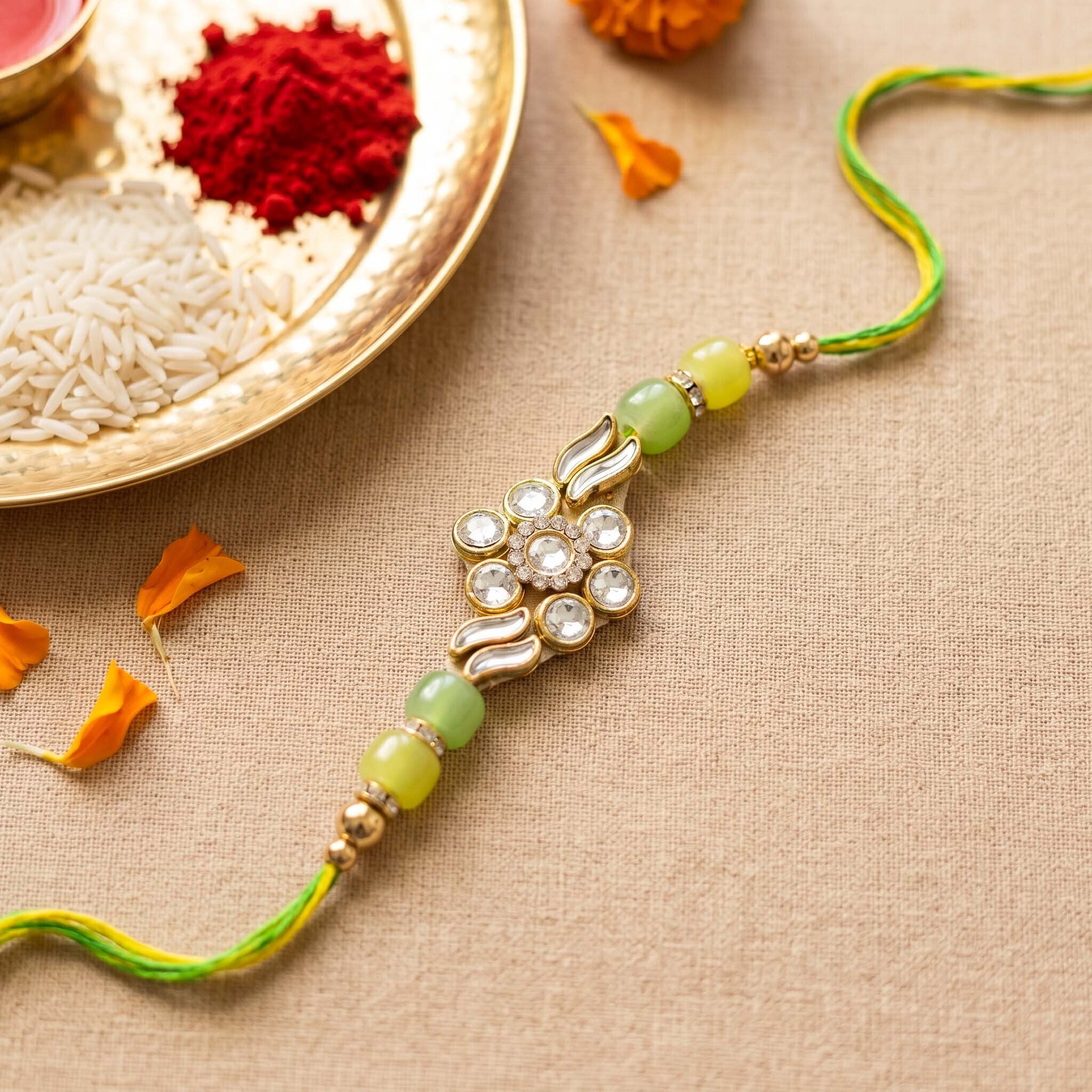 Raasa Radiance Rakhi Set