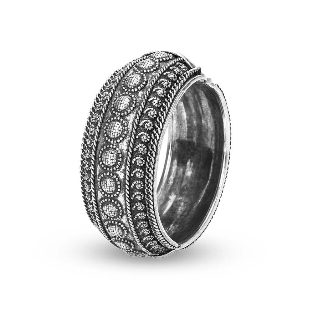 Silver Kada with intricate design