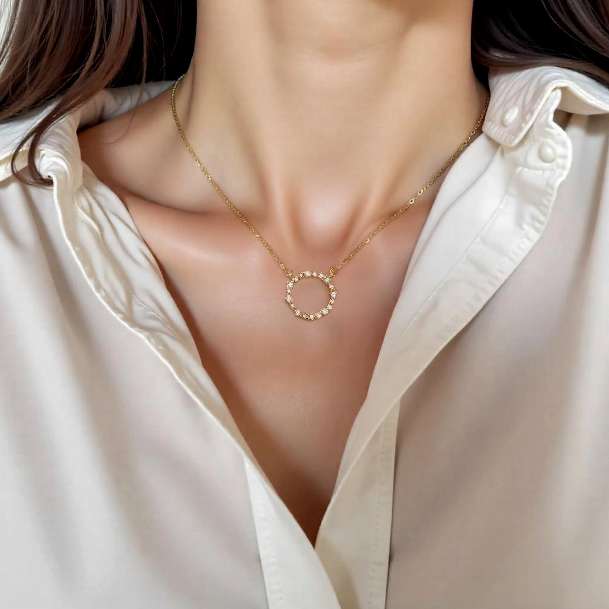Lily Elegant Circle Necklace for Women - Amalfa