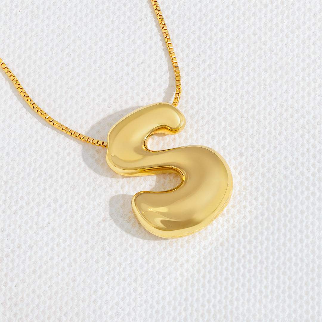 Hana Bubble Initial necklace