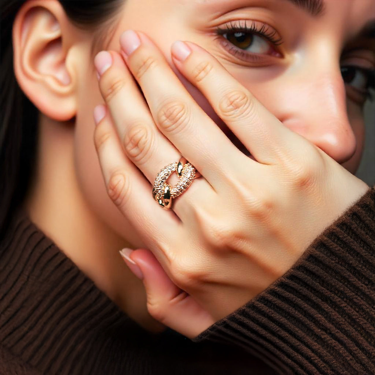 Emma Cuban Zircon Chain Ring