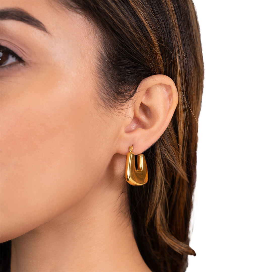 Beatrix Chic Petite Hoop Earrings