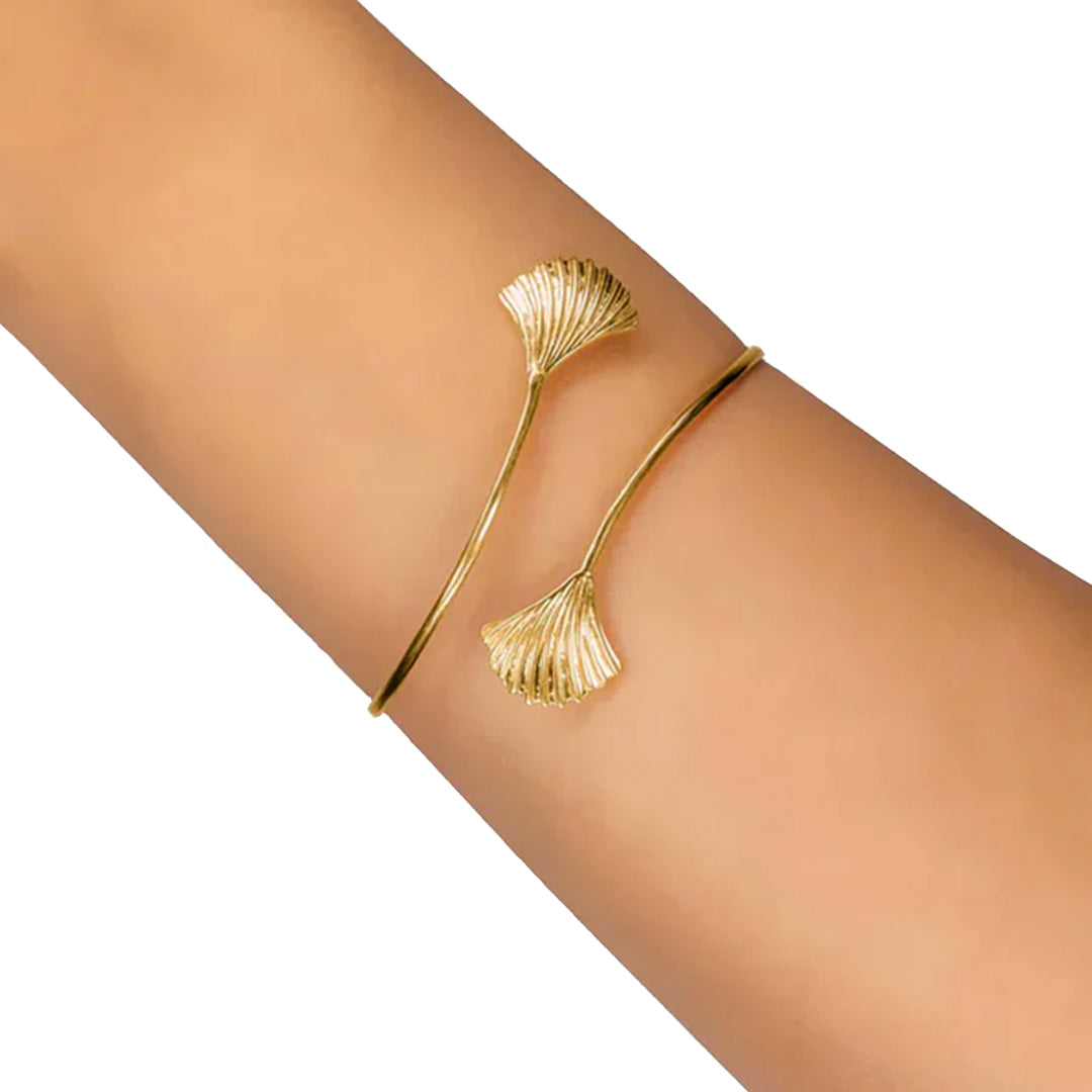  Adjustable Bracelet