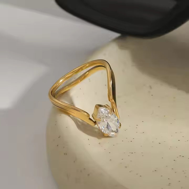 Round-Cut Diamond Gold-Plated Ring for Special Occasions
