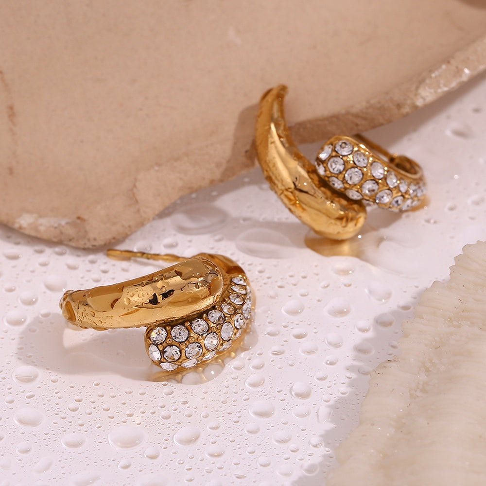 Lynne Gold Crystal Curve Earrings