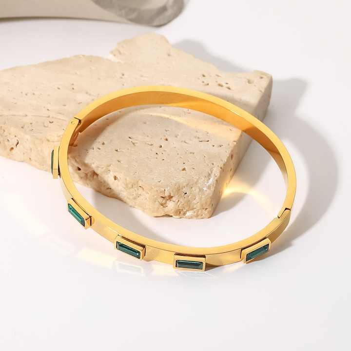 Elysia Emerald Charm Bangle