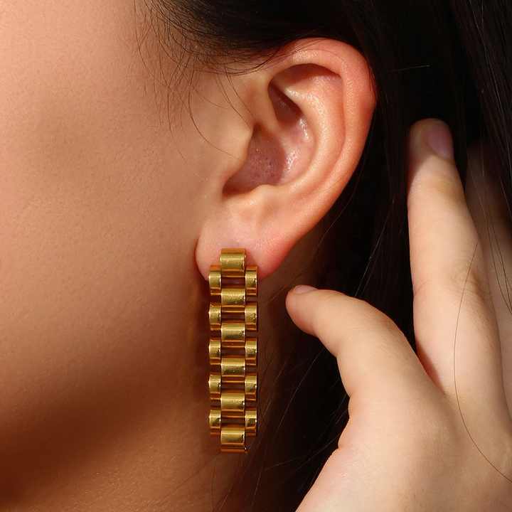 Amira Gold Geometric Drop Earrings for Women