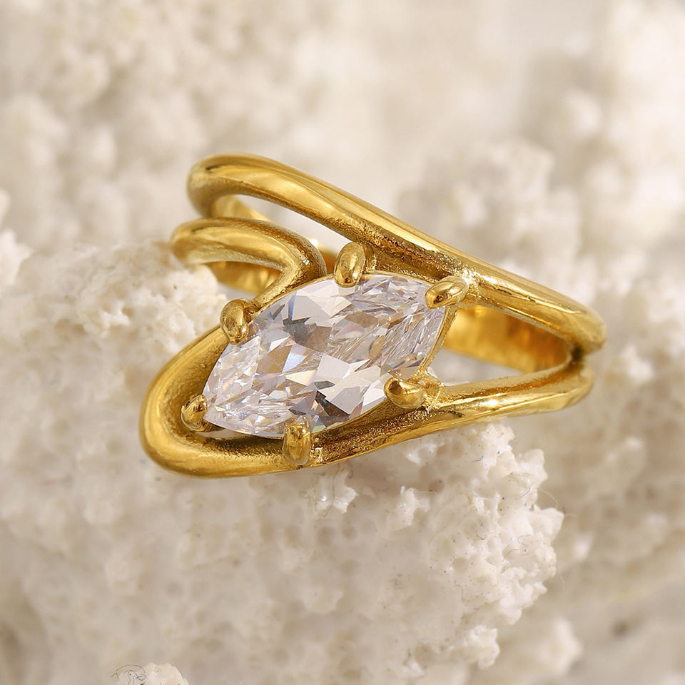 Solitaire Flow Crystal Ring