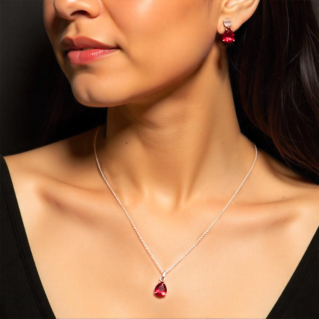 Silver pendant set