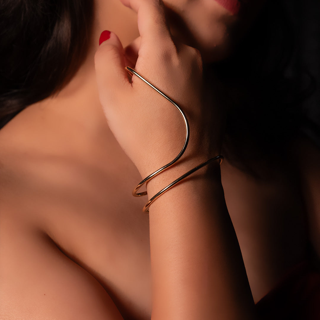 Modern bracelet