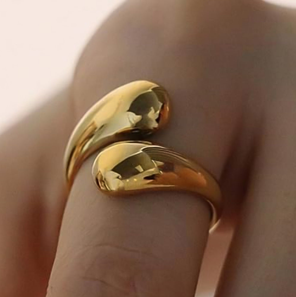 Molten Wrap Statement Ring - Amalfa
