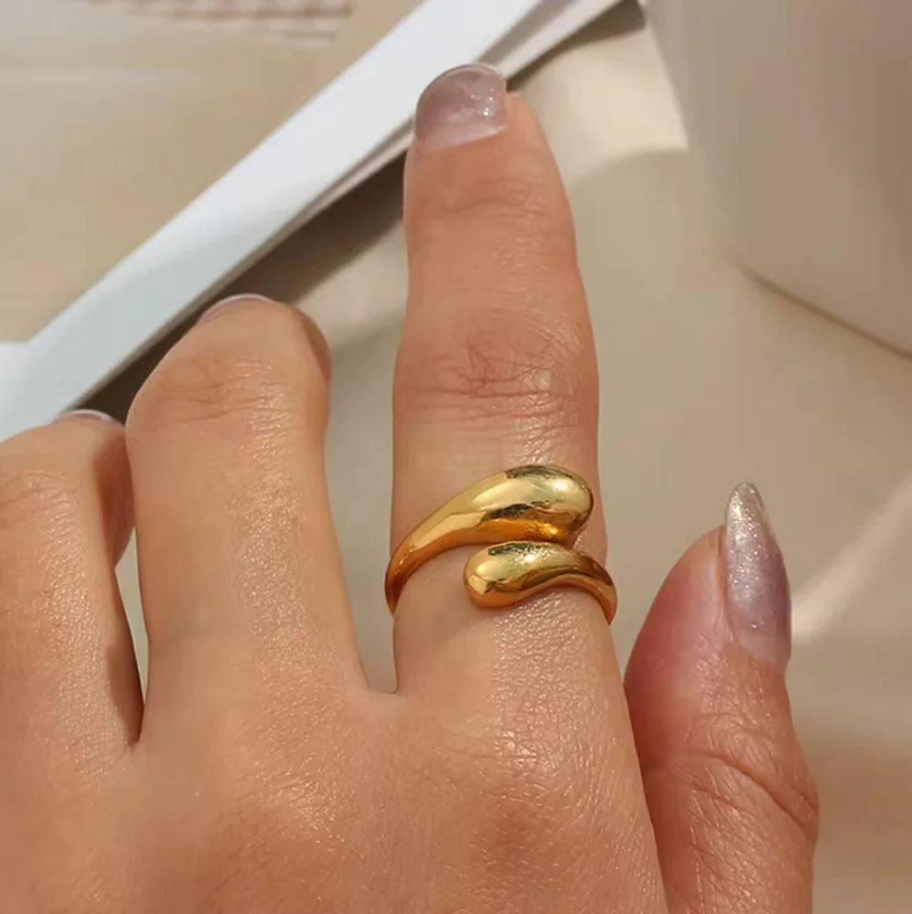 Open Curve Spiral Gold-Plated Minimalist Ring