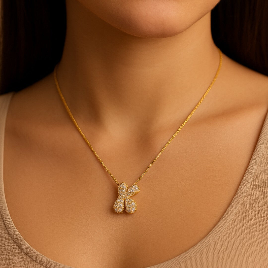 Pendant necklace letter k