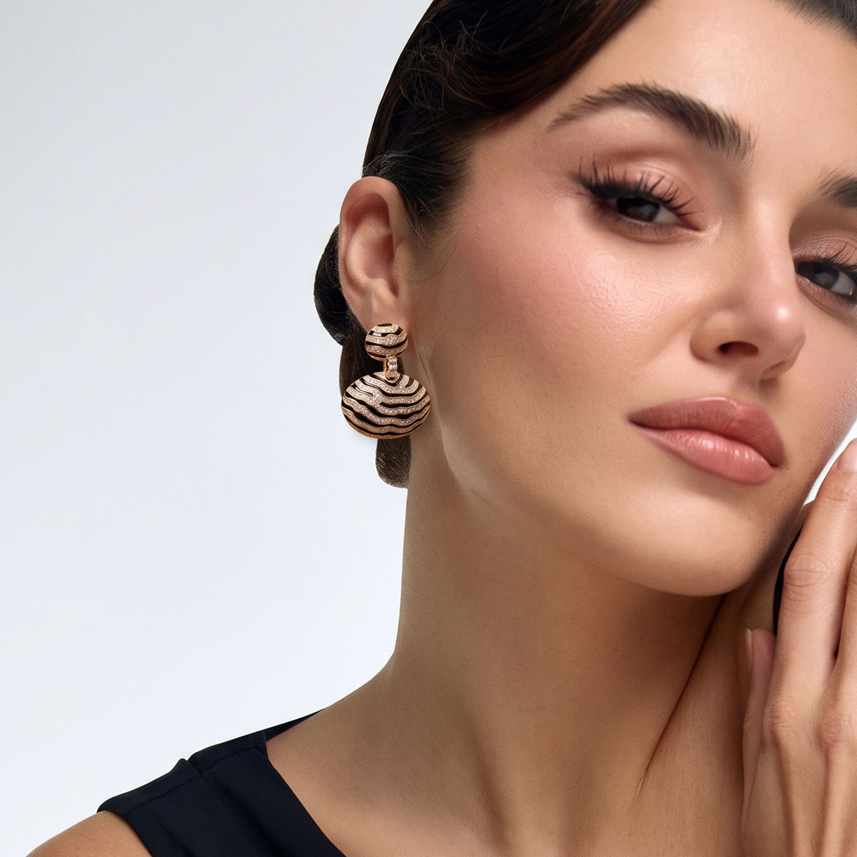Zarika LuxeTwo-In-One Earrings & Pendant
