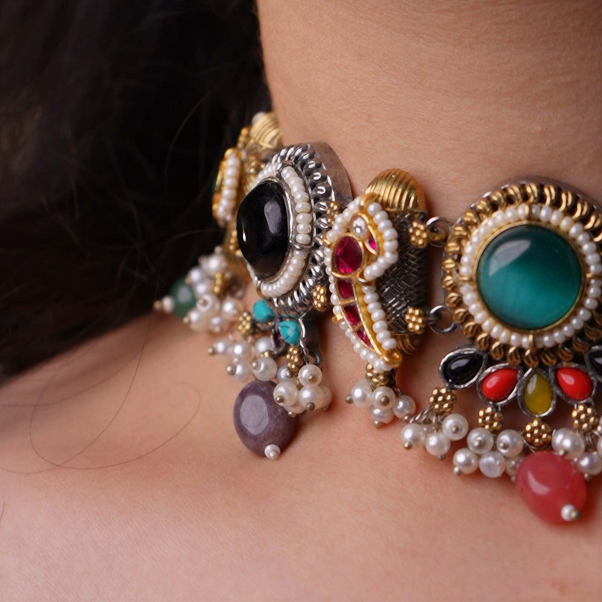 Averisse Choker Set