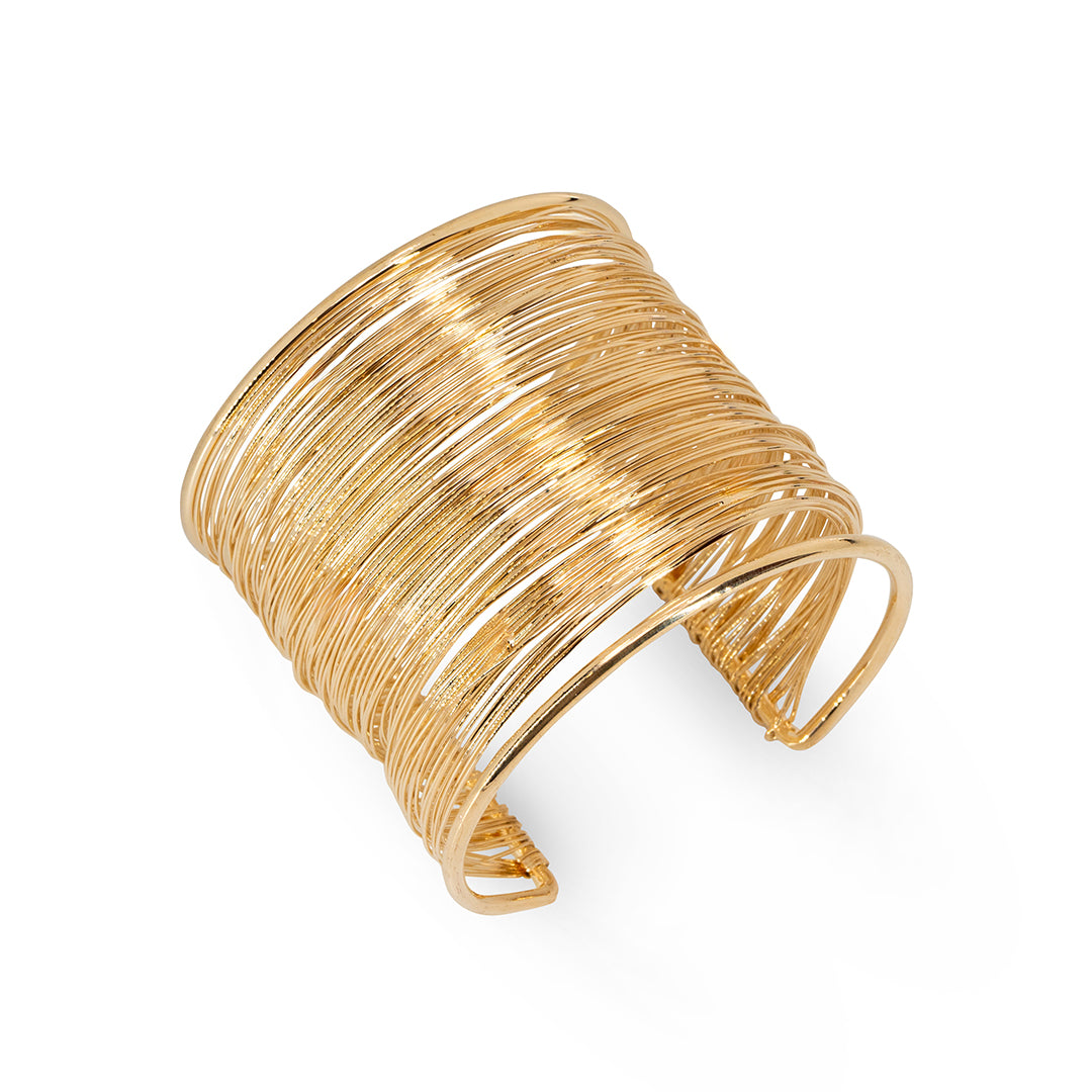 Ava’s Elegant Wire Bangle