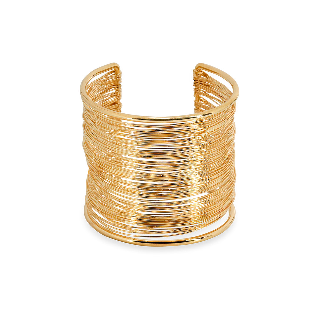 Ava’s Elegant Wire Bangle