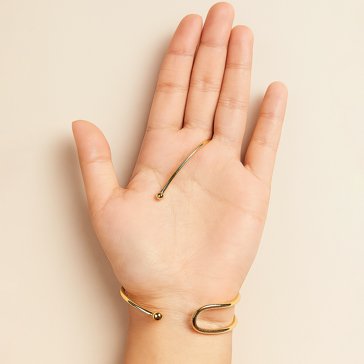 bangle bracelet