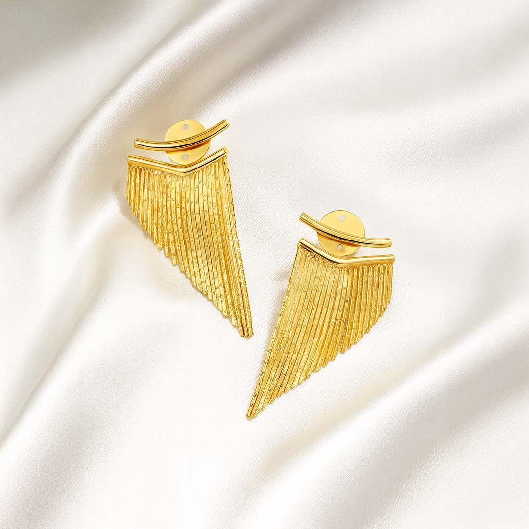 gold earrings