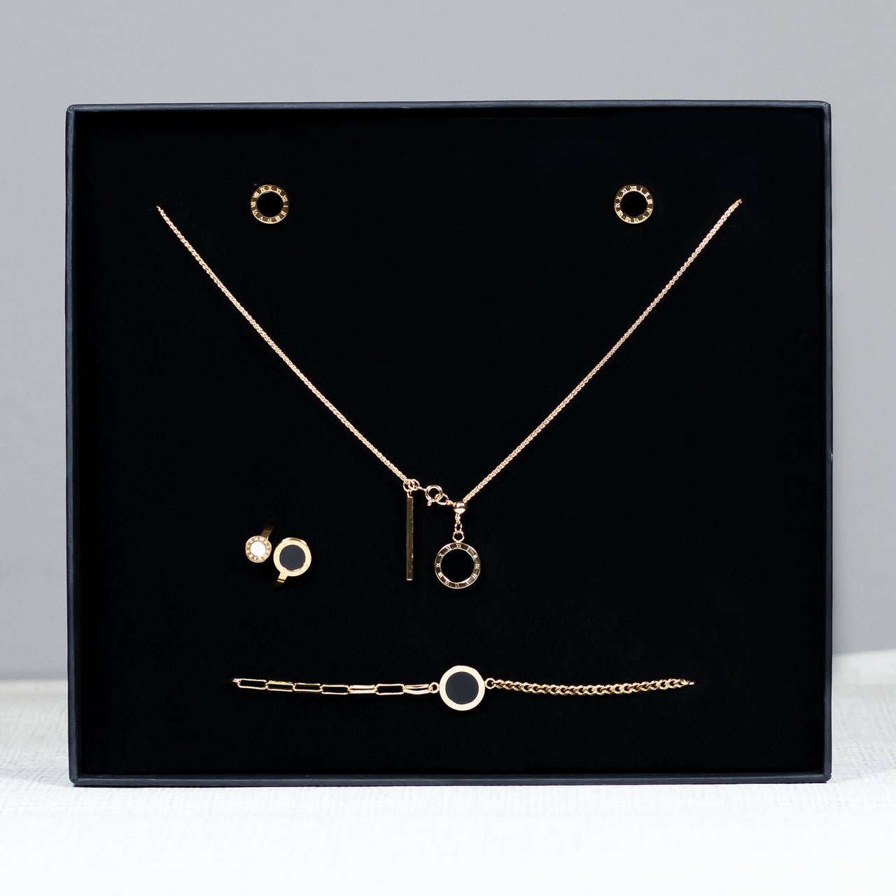 Roman Minimalist Dainty Necklace Set for Women