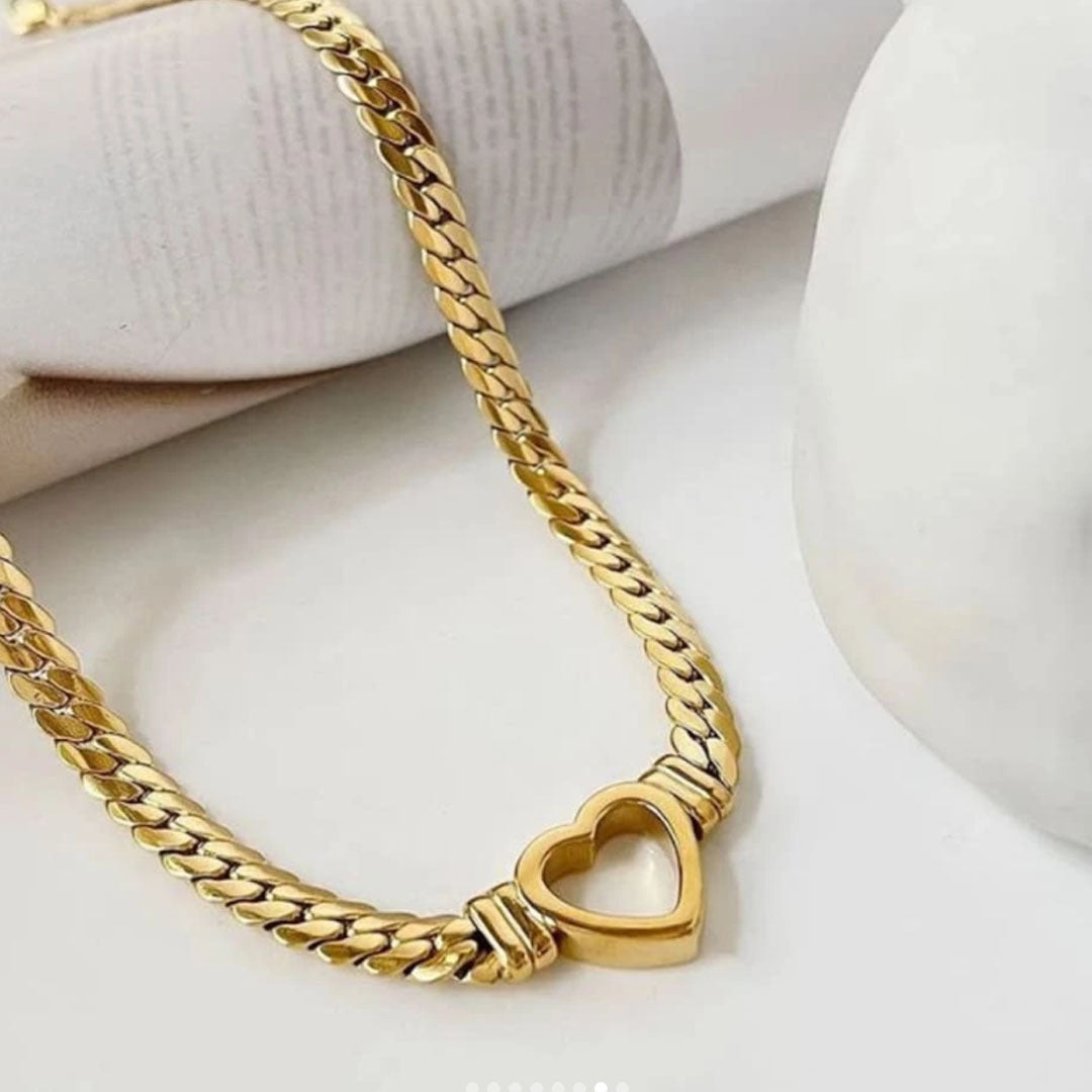 Golden Heart-Link Collar Necklace - Amalfa