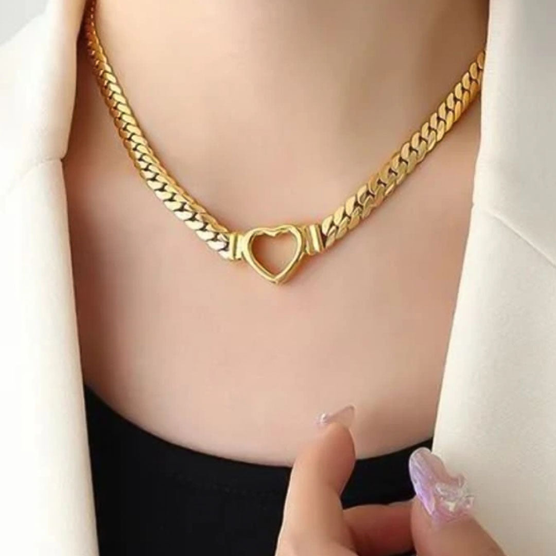 Golden Heart-Link Collar Necklace - Amalfa
