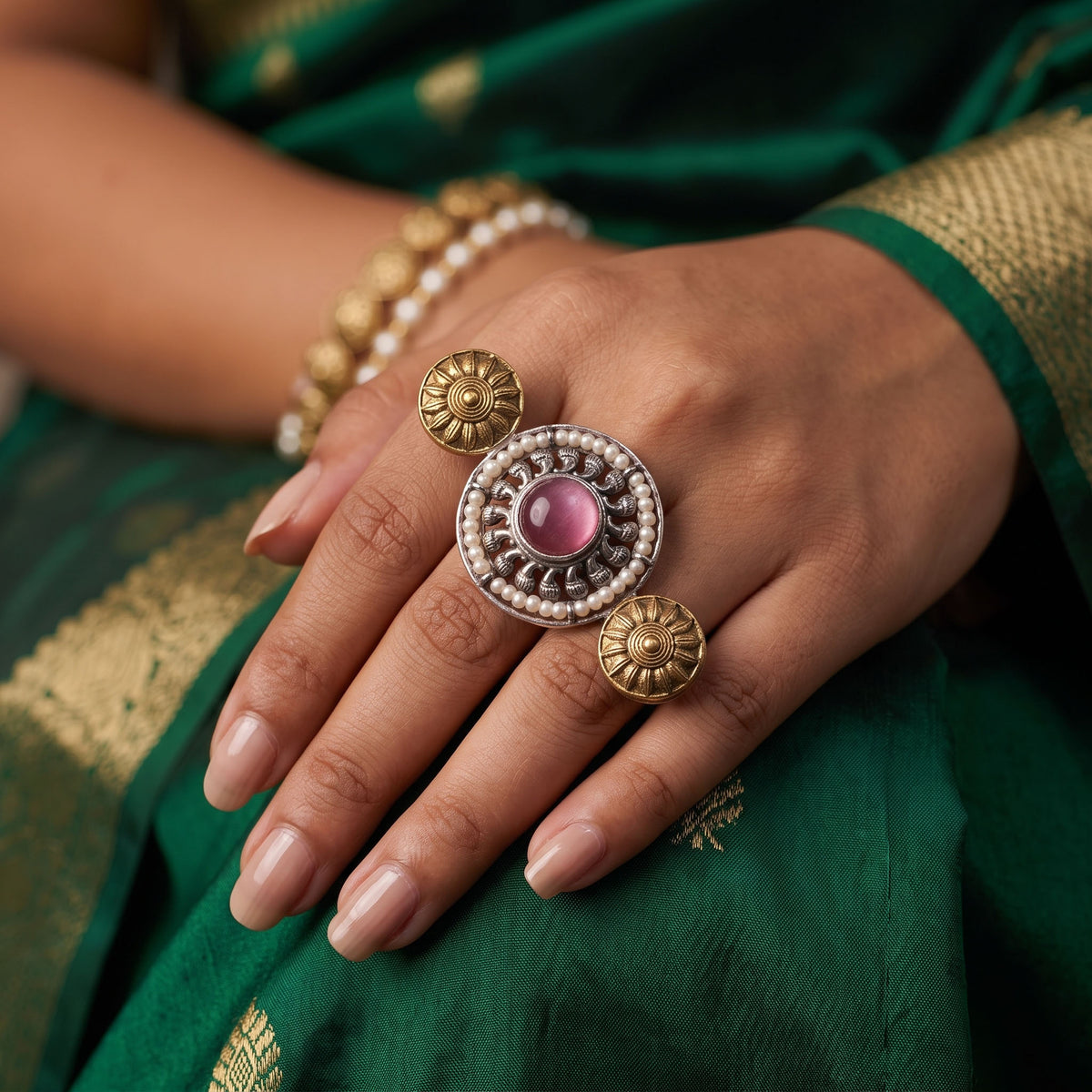 Zyvelle Rosette Statement Ring