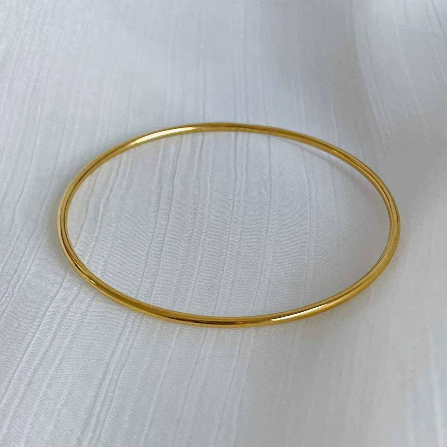 Elio Curve Gold Bangles(Set of 2)