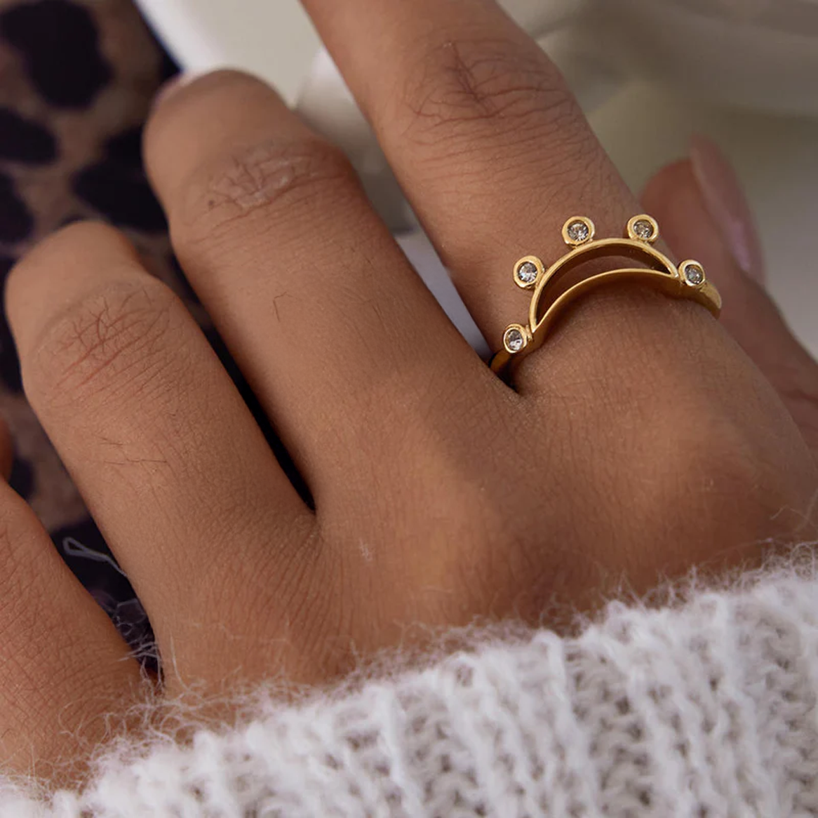 Zaria Crown Gold Ring