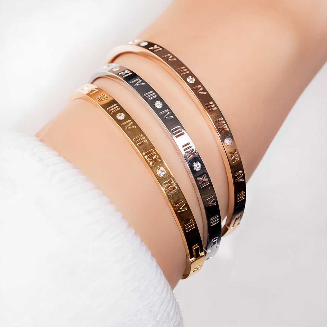 Lana Roman Numeral Gold Bracelet