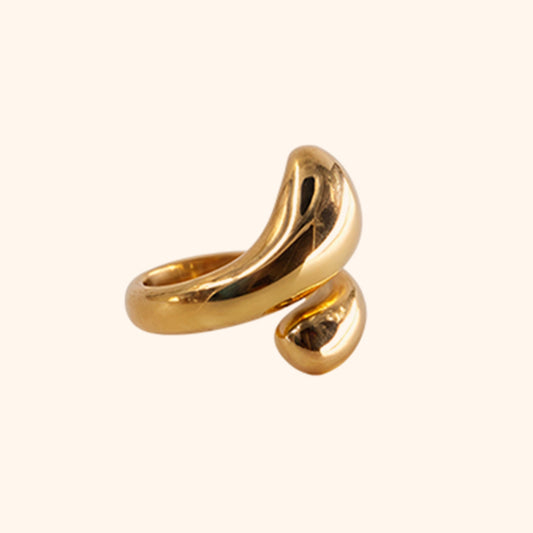 Ava's Radiant Flow Ring