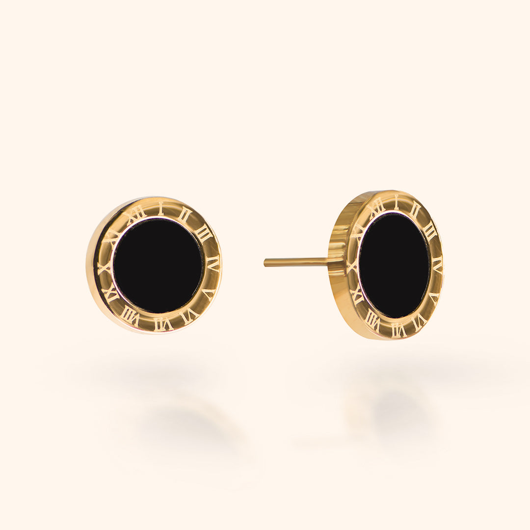 Roman Noir Stud Earrings