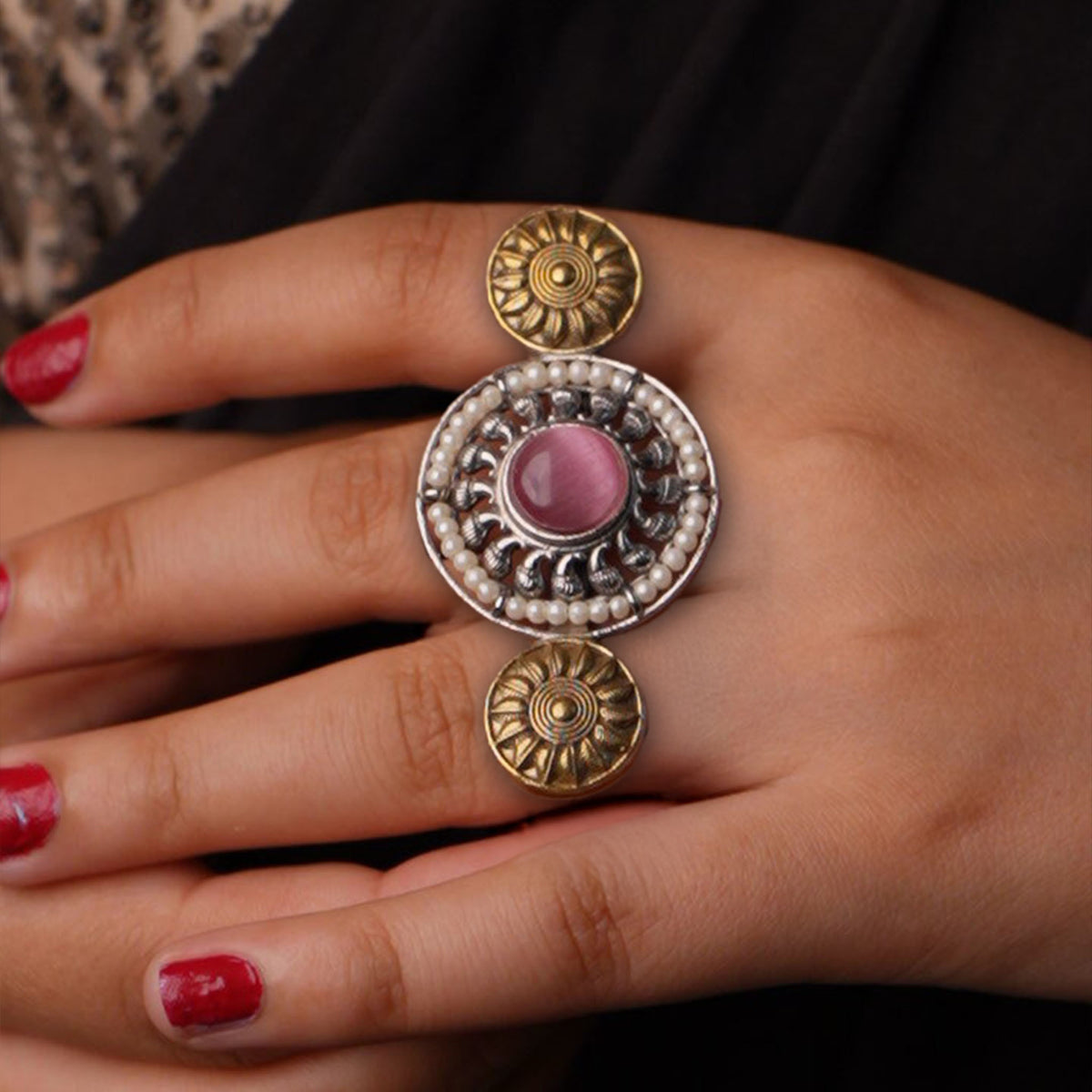 Zyvelle Rosette Statement Ring